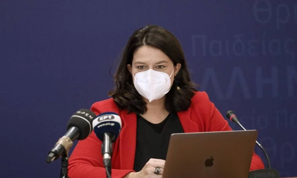 "Μαύρα" Χριστούγεννα για τη Νίκη Κεραμέως - Πέθανε ο πατέρας της, Κωνσταντίνος